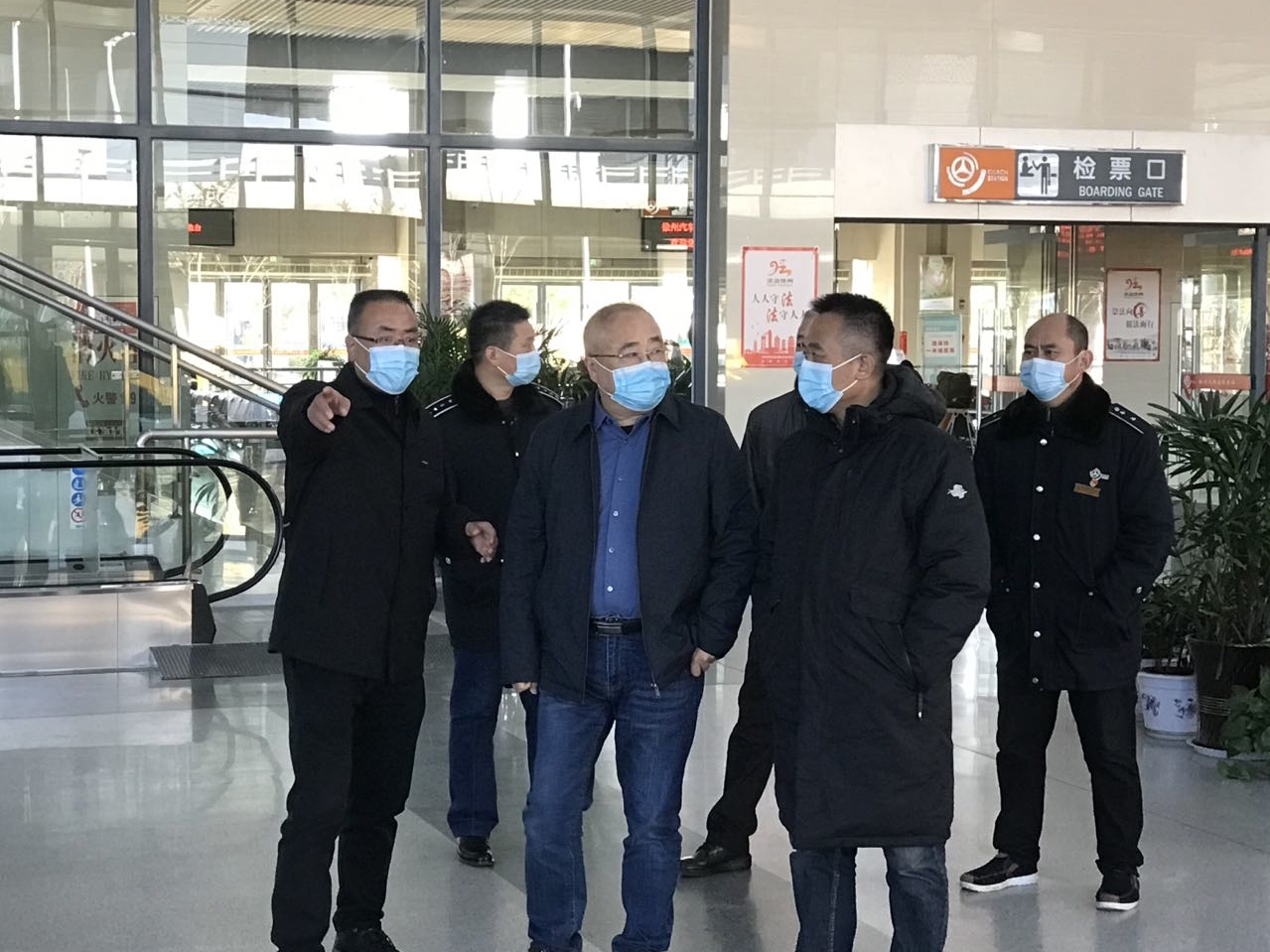 徐州交控集團黨委委員、副總經(jīng)理呂超赴汽車東站黨支部調(diào)研