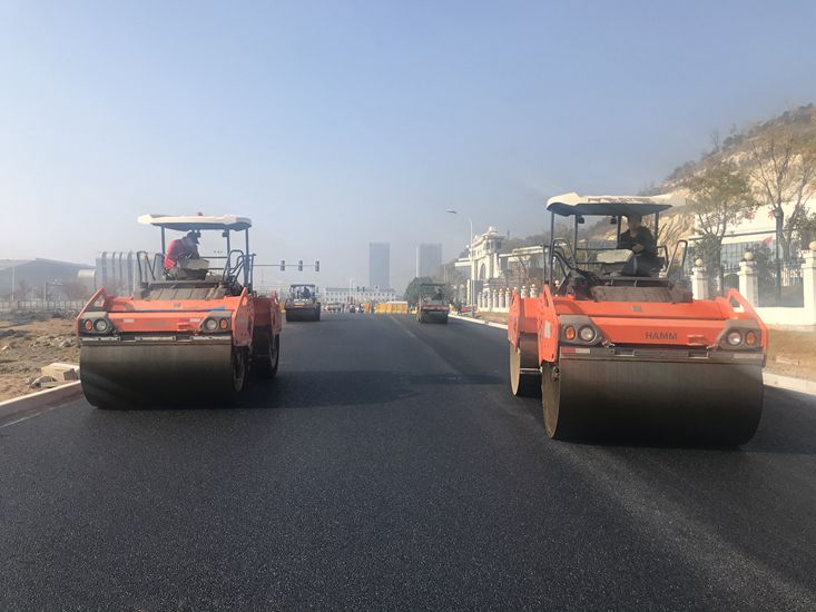 冠盛扮靚高鐵站東廣場(chǎng)  保障市民快捷出行