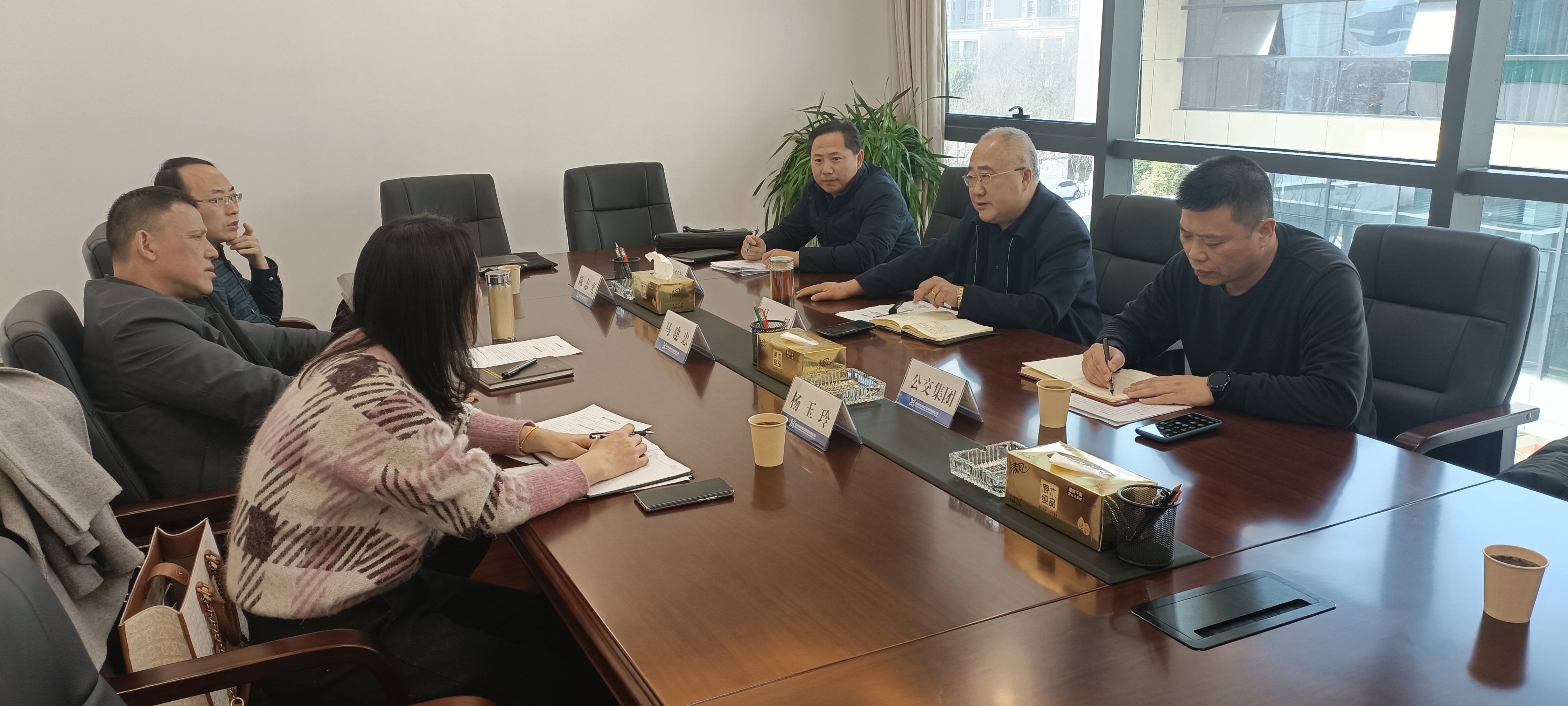 市交通運(yùn)輸局調(diào)研交控集團(tuán)“綠色出行城市”及“公交優(yōu)先示范城市”創(chuàng)建工作完成情況