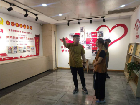 黨建引領(lǐng)促發(fā)展，村企共建互惠共贏