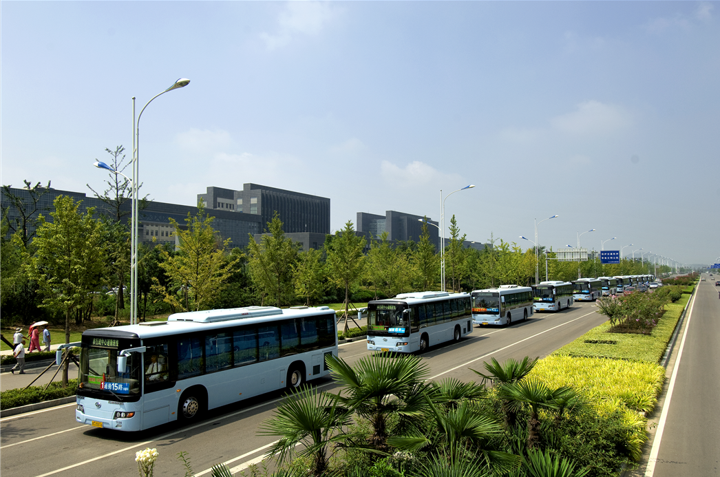 巡禮“十三五”：公交出行安全便利，助推城市交通提檔升級